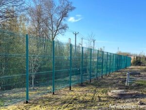 Установка забора из сетки Гиттер в Разметелево